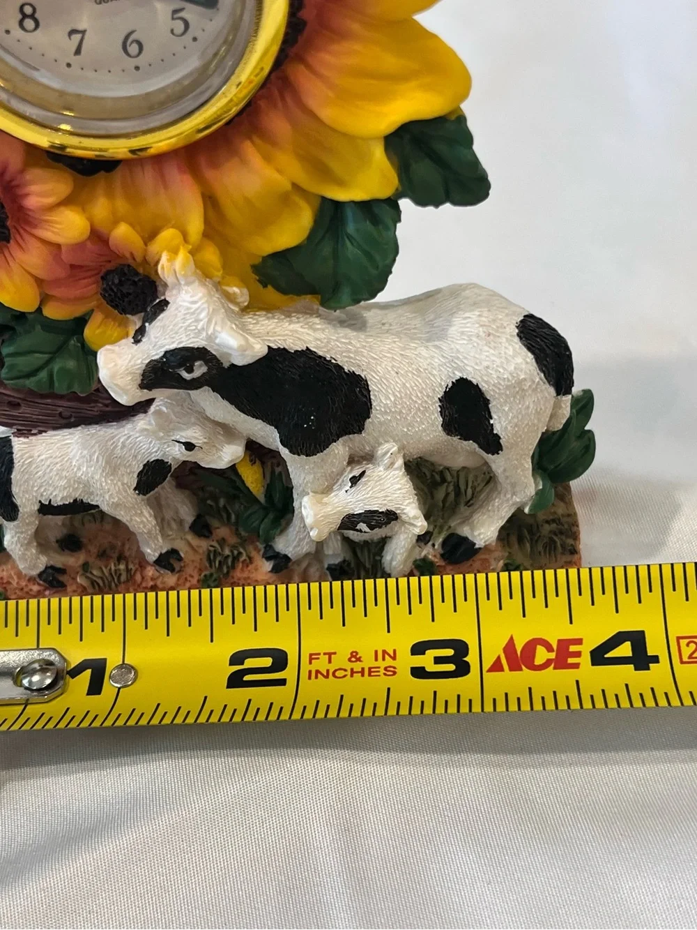 Sunflower Cow Resin Shelf Clock AS-IS